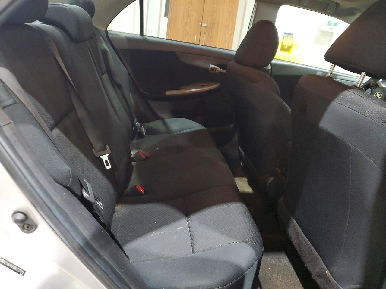 2011 TOYOTA COROLLA