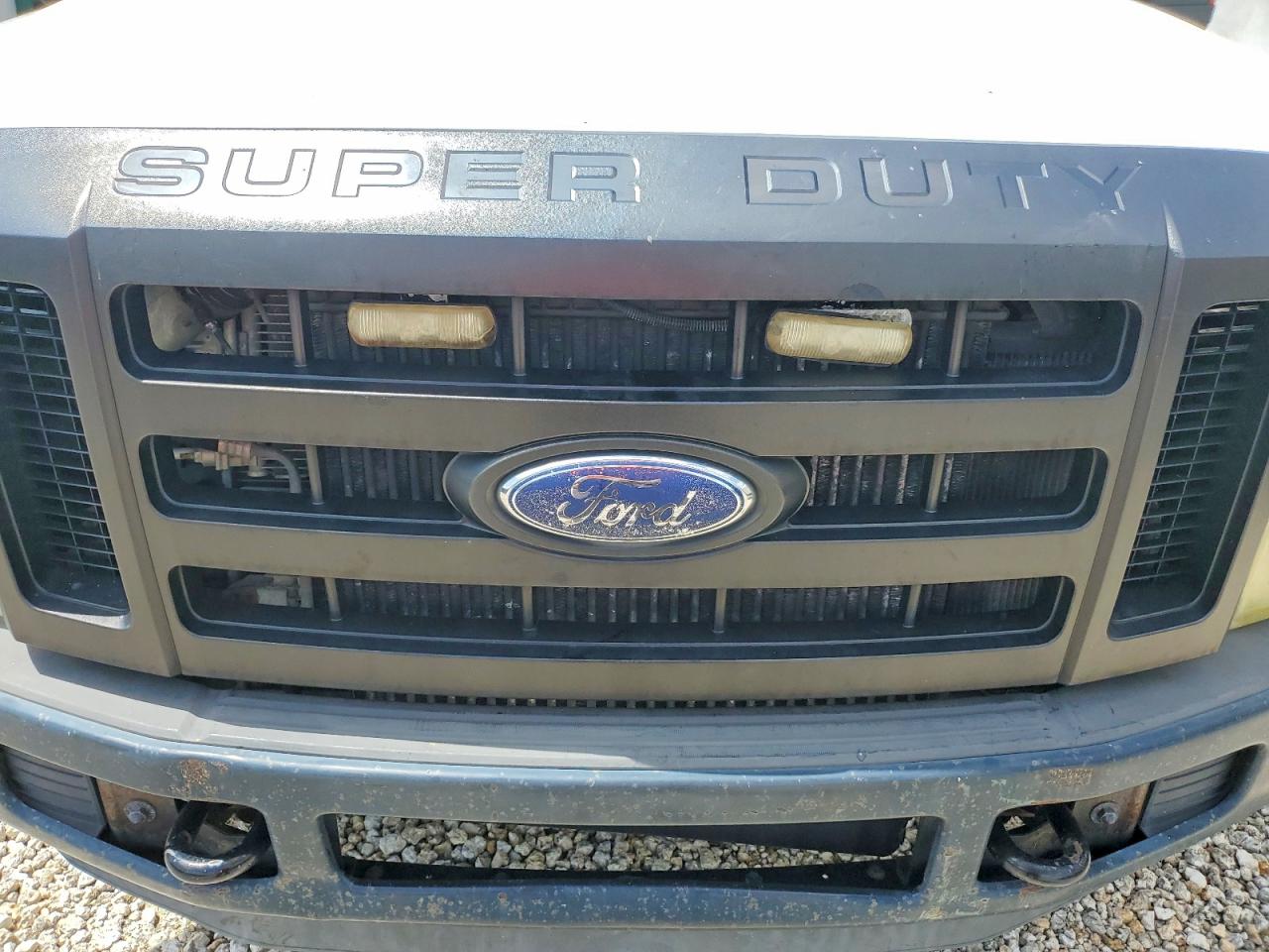 2008 FORD F550