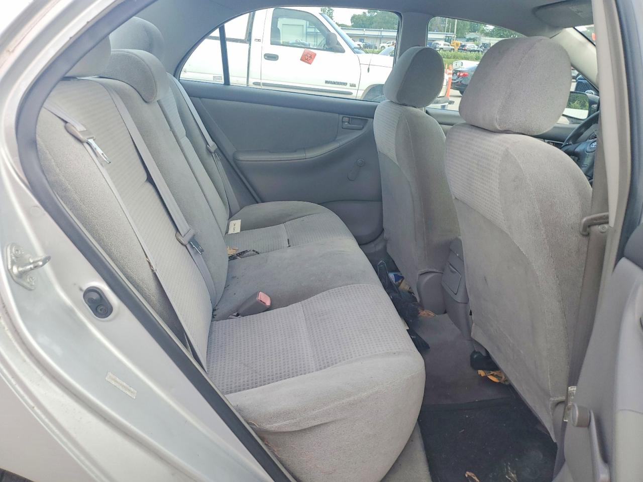 2005 TOYOTA COROLLA