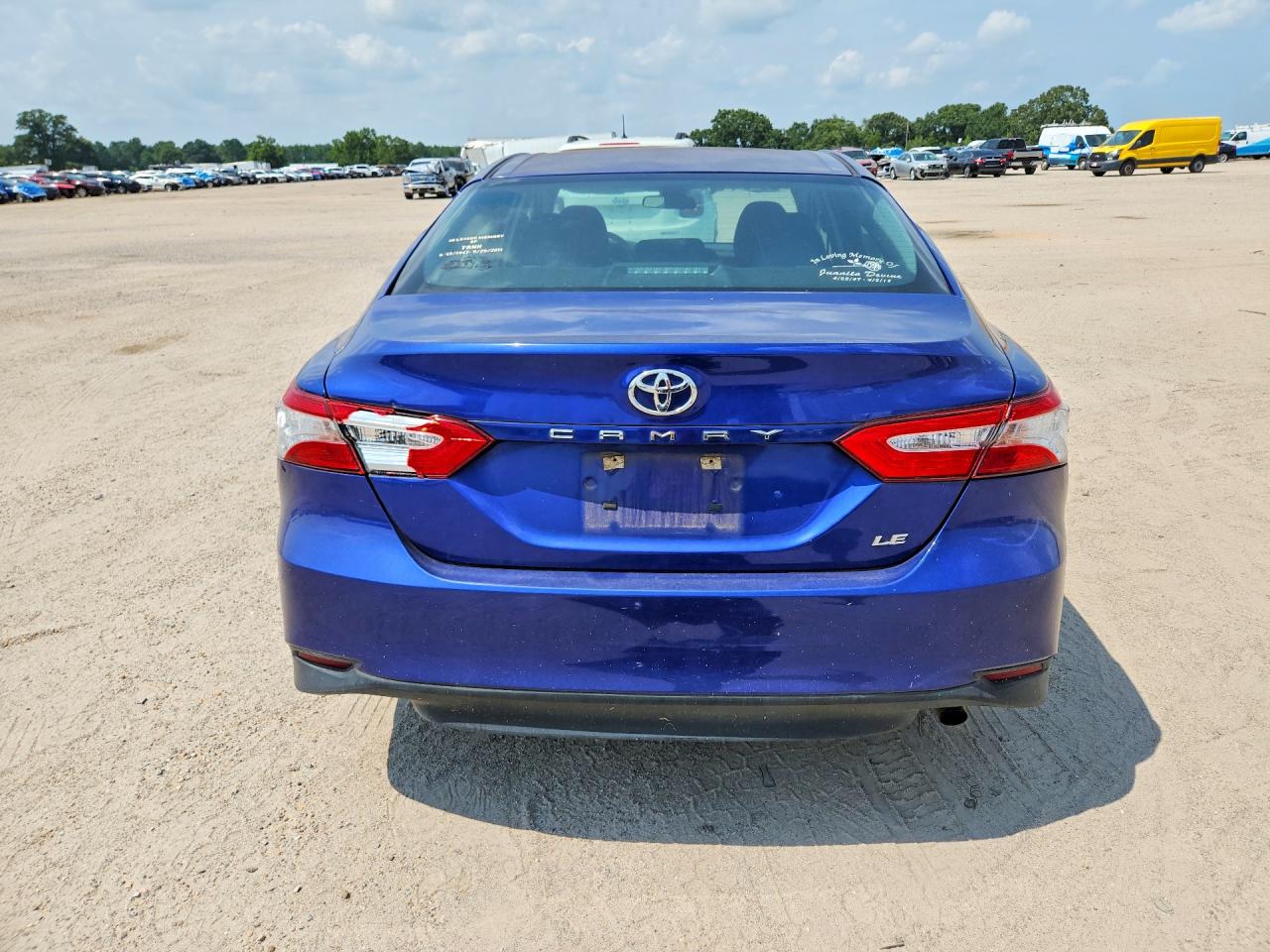 2018 TOYOTA CAMRY