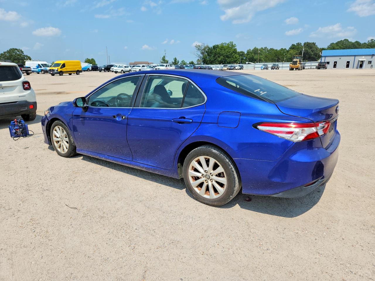 2018 TOYOTA CAMRY