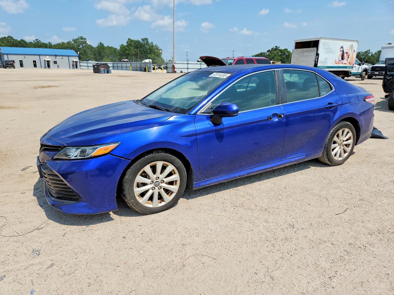 2018 TOYOTA CAMRY
