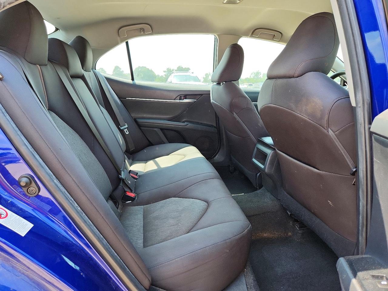 2018 TOYOTA CAMRY