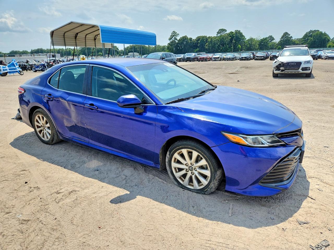 2018 TOYOTA CAMRY