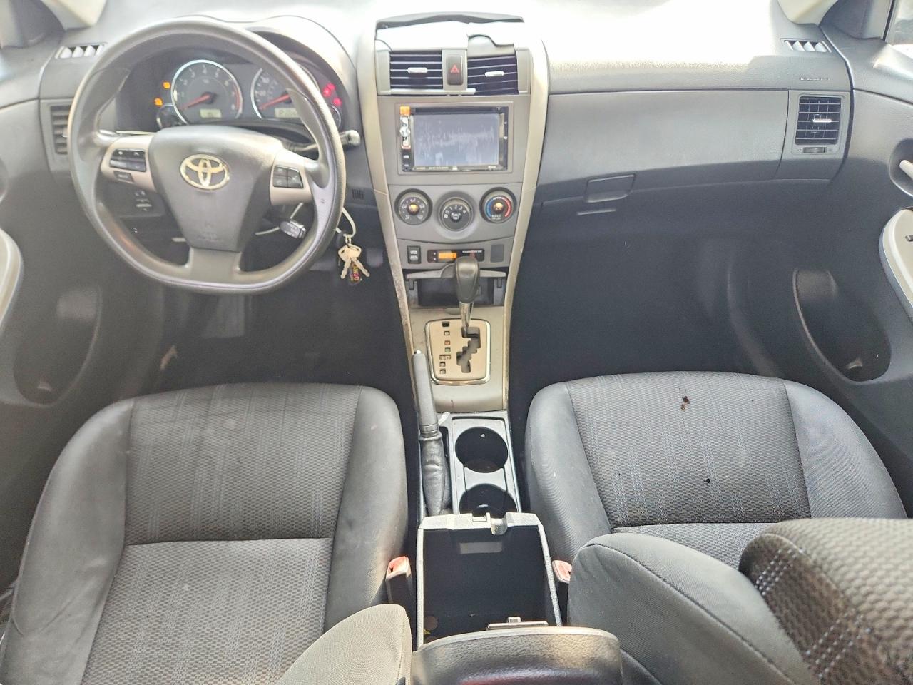 2011 TOYOTA COROLLA