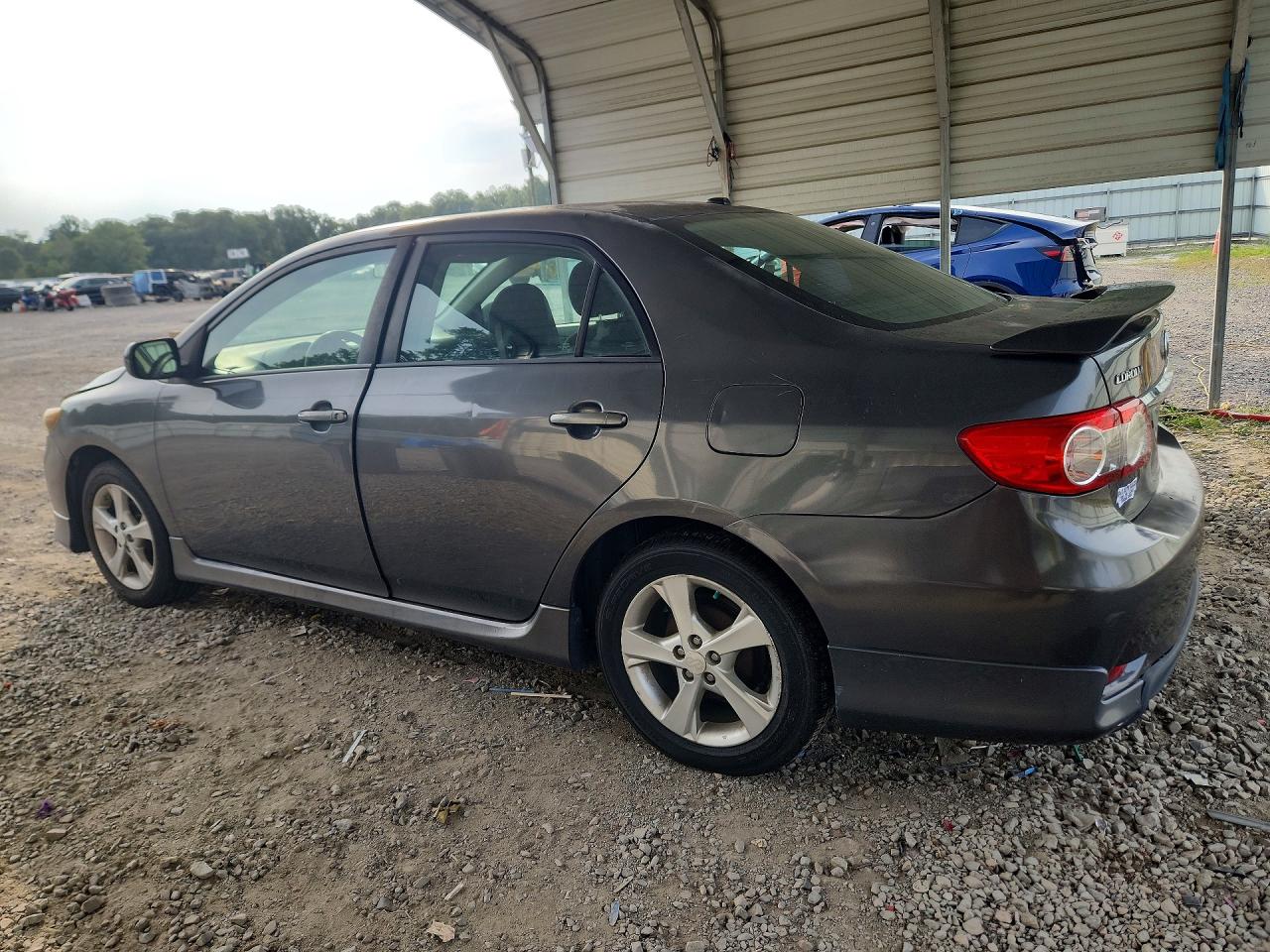 2011 TOYOTA COROLLA