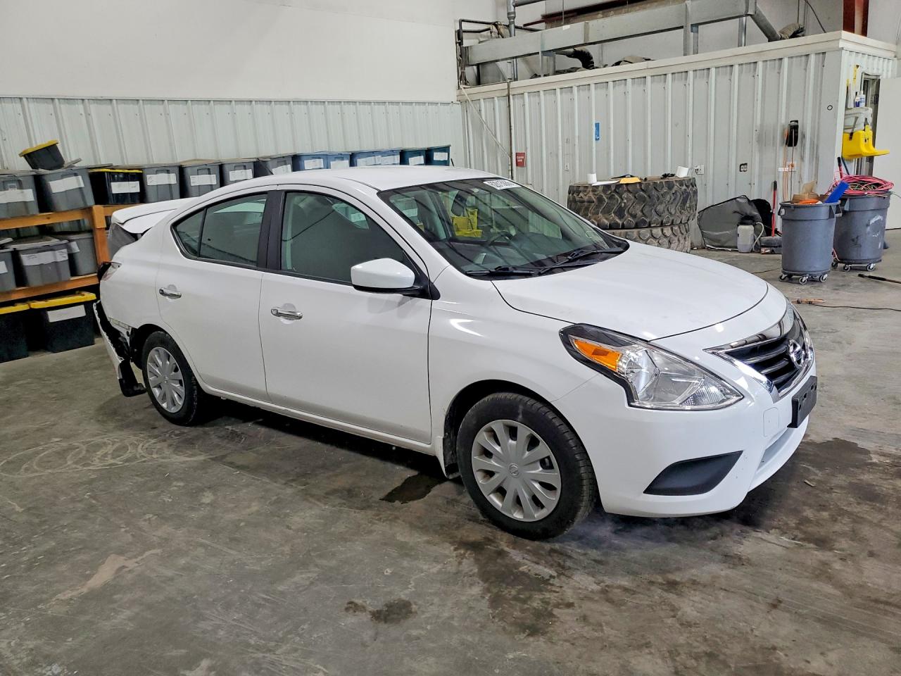 2018 NISSAN VERSA