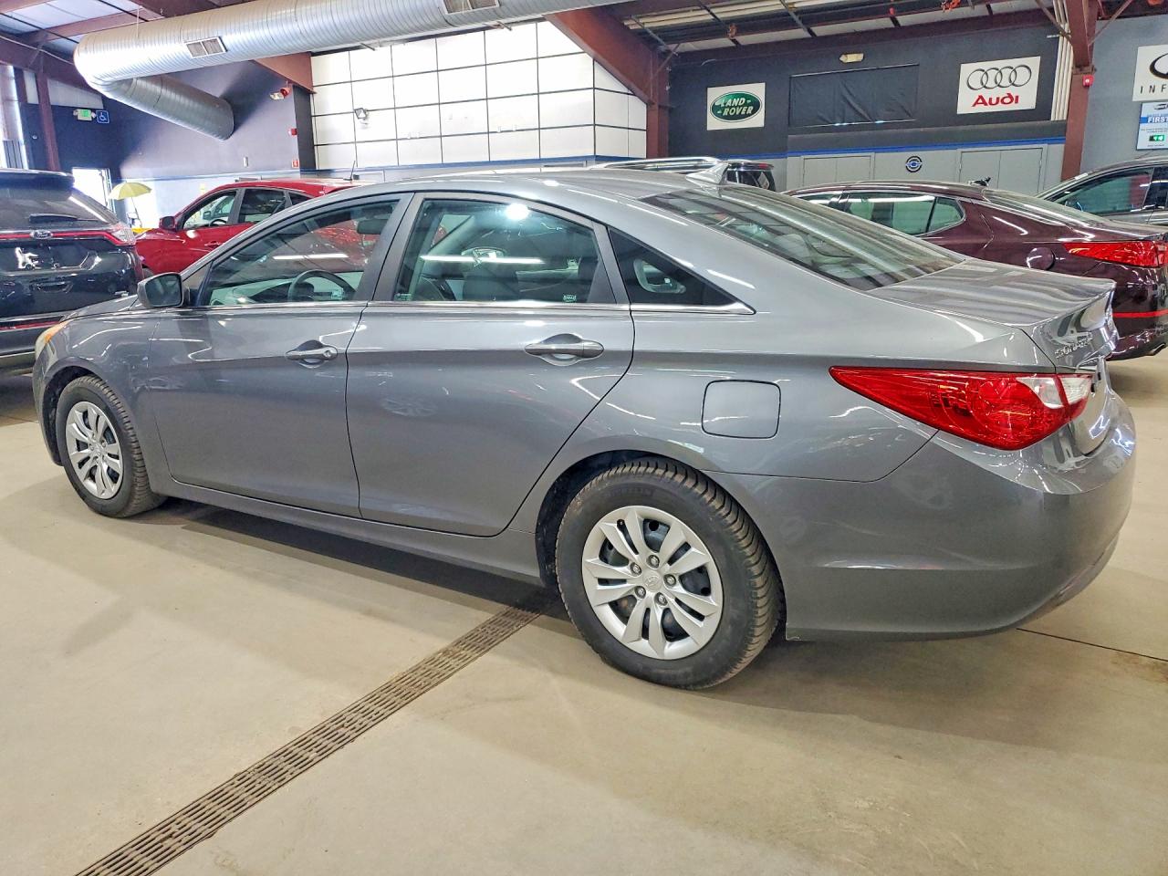2011 HYUNDAI SONATA