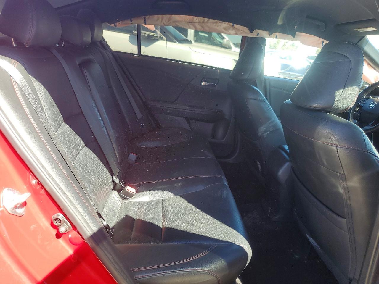 2017 HONDA ACCORD