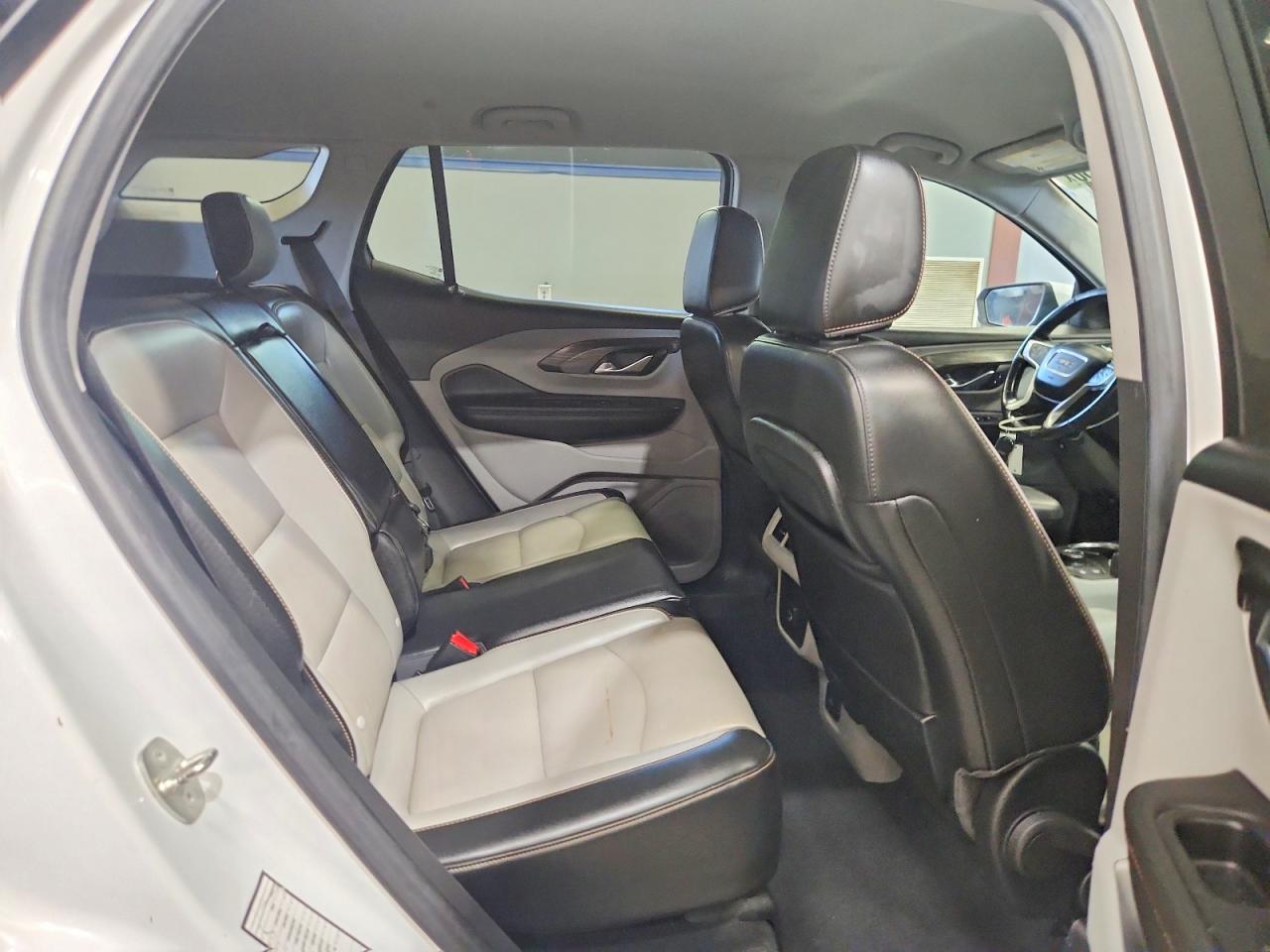 2020 GMC TERRAIN