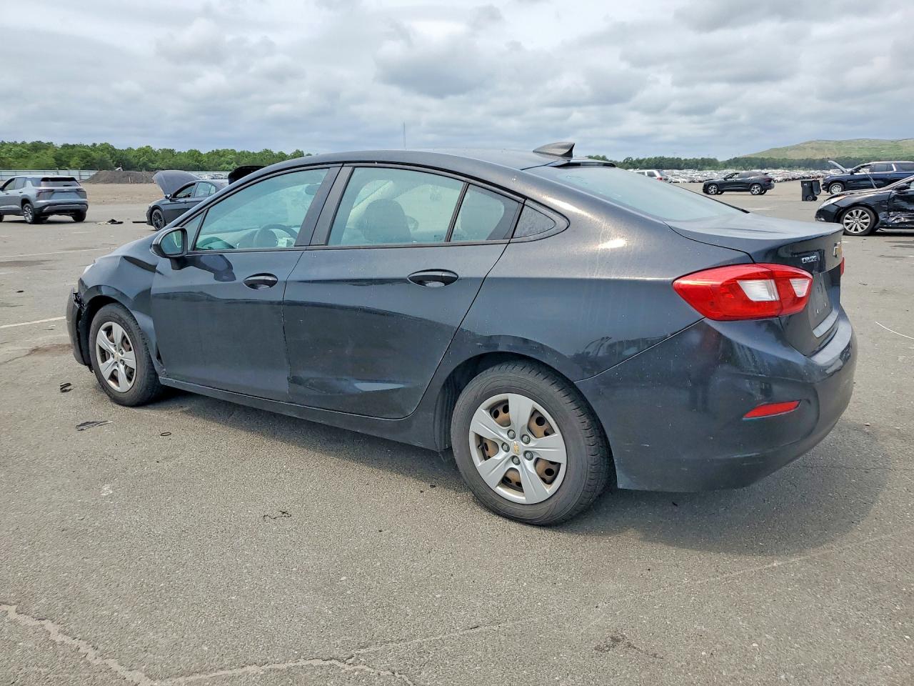 2017 CHEVROLET CRUZE