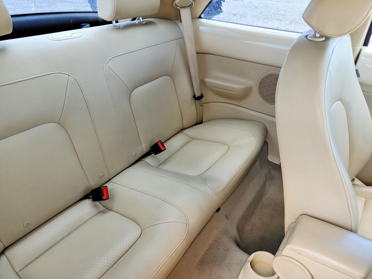 2009 VOLKSWAGEN BEETLE