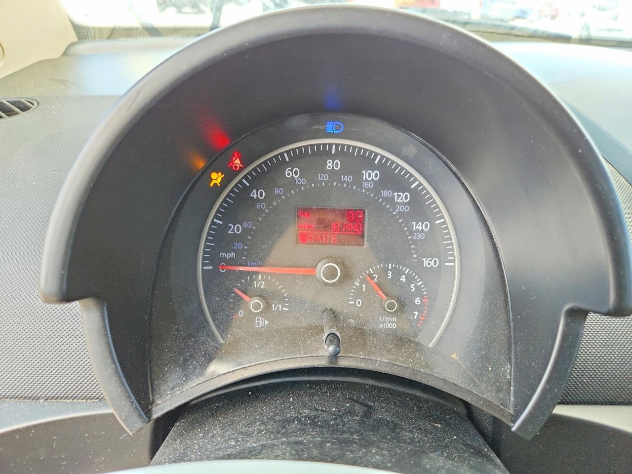 2009 VOLKSWAGEN BEETLE