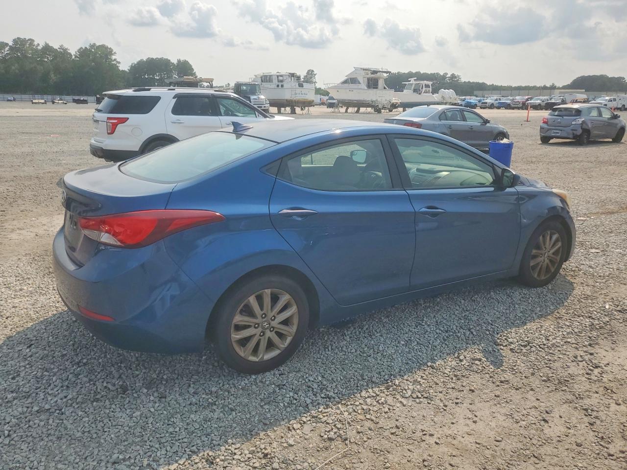 2015 HYUNDAI ELANTRA
