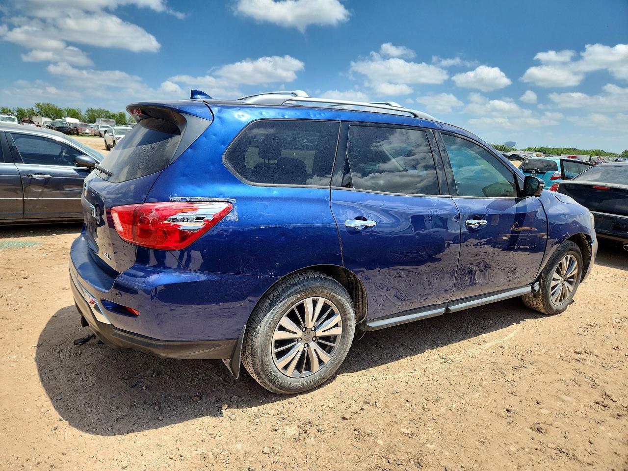 2020 NISSAN PATHFINDER