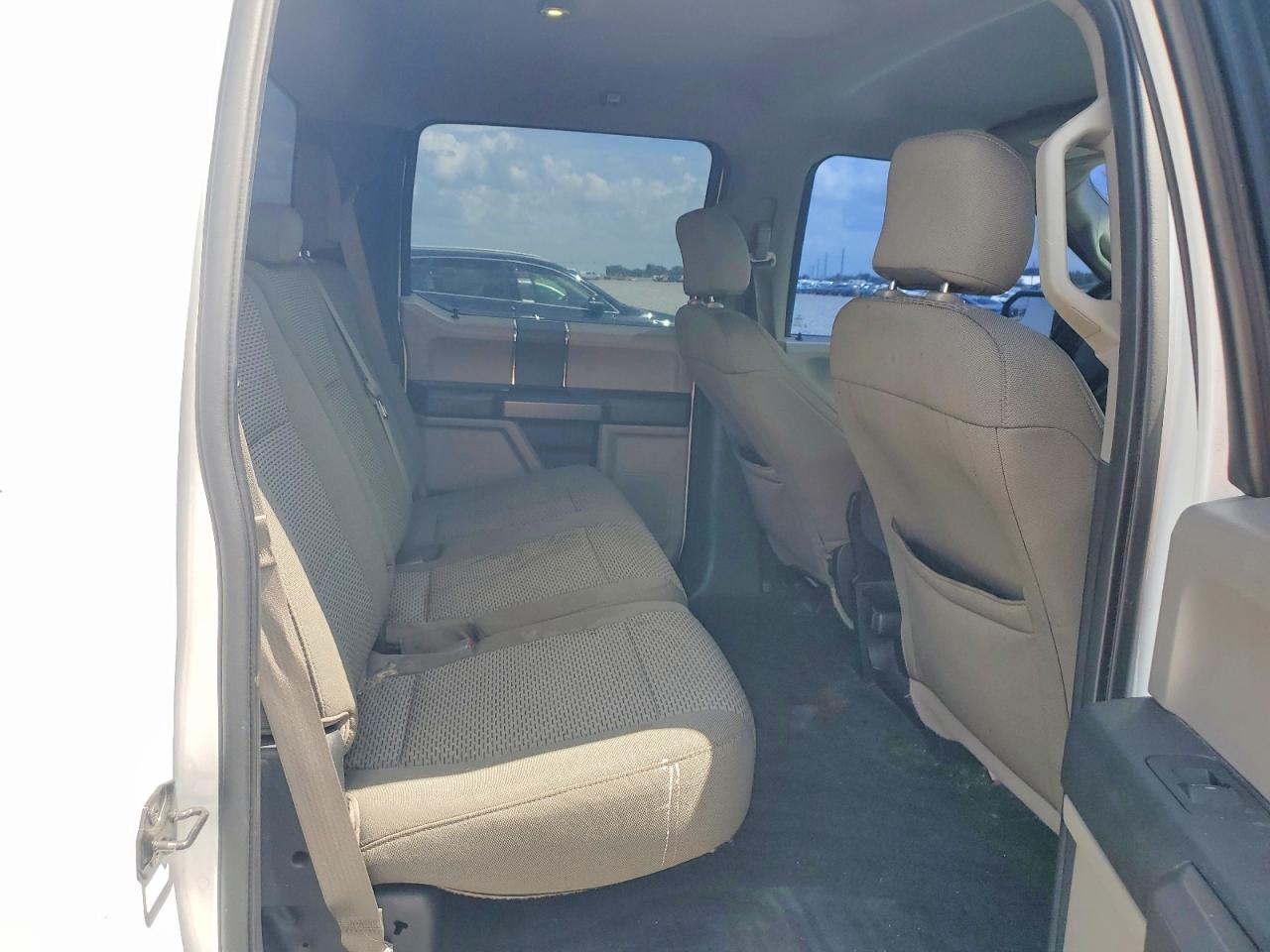 2015 FORD F150