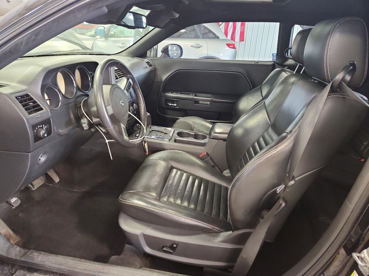 2010 DODGE CHALLENGER