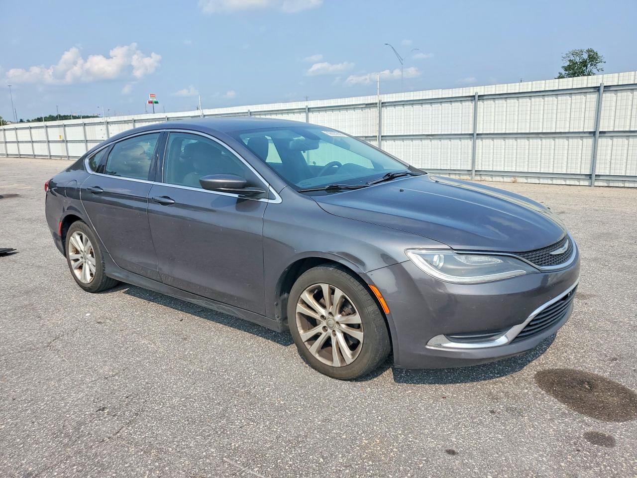 2016 CHRYSLER 200