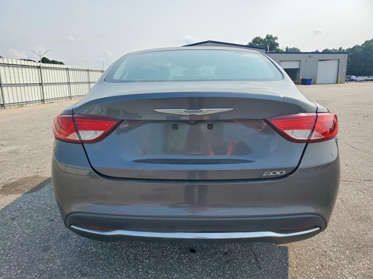 2016 CHRYSLER 200