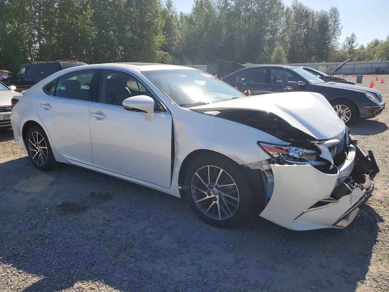 2016 LEXUS ES350