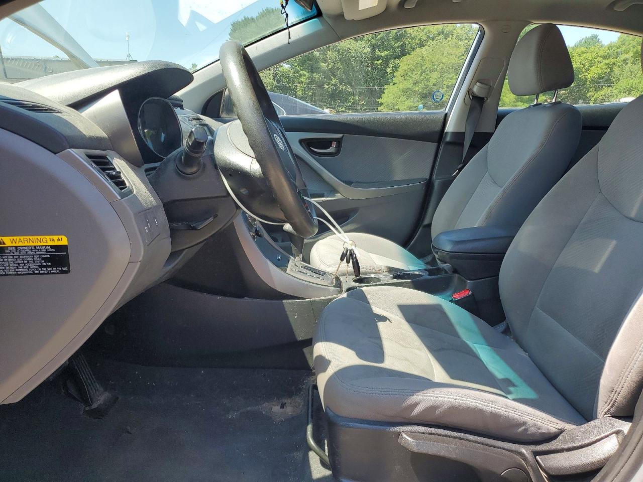 2013 HYUNDAI ELANTRA