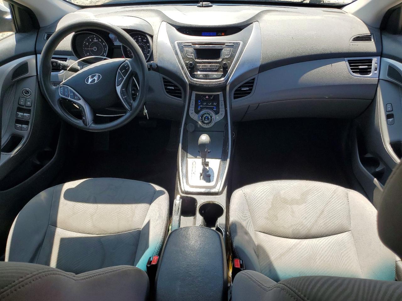 2013 HYUNDAI ELANTRA