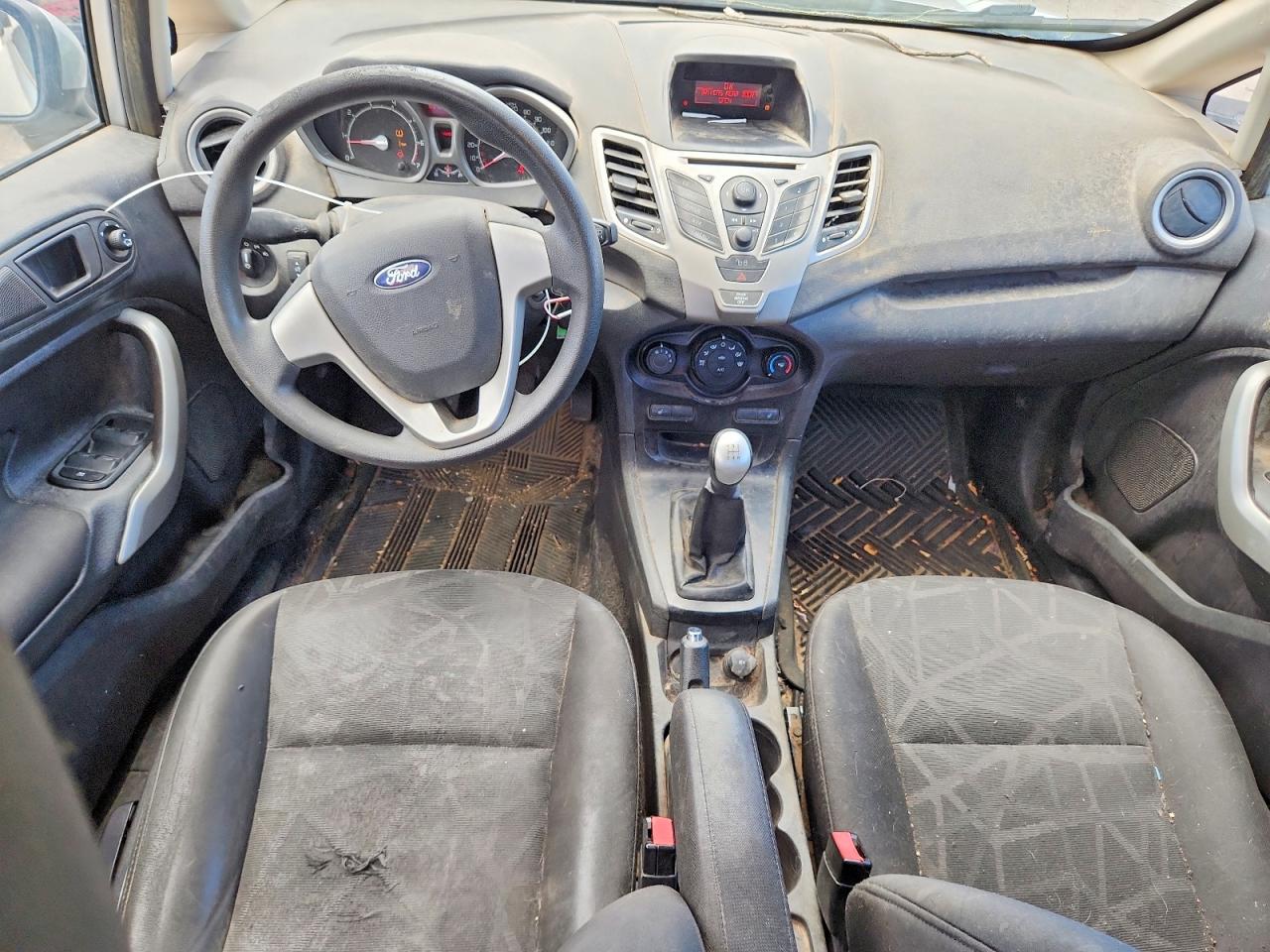 2012 FORD FIESTA