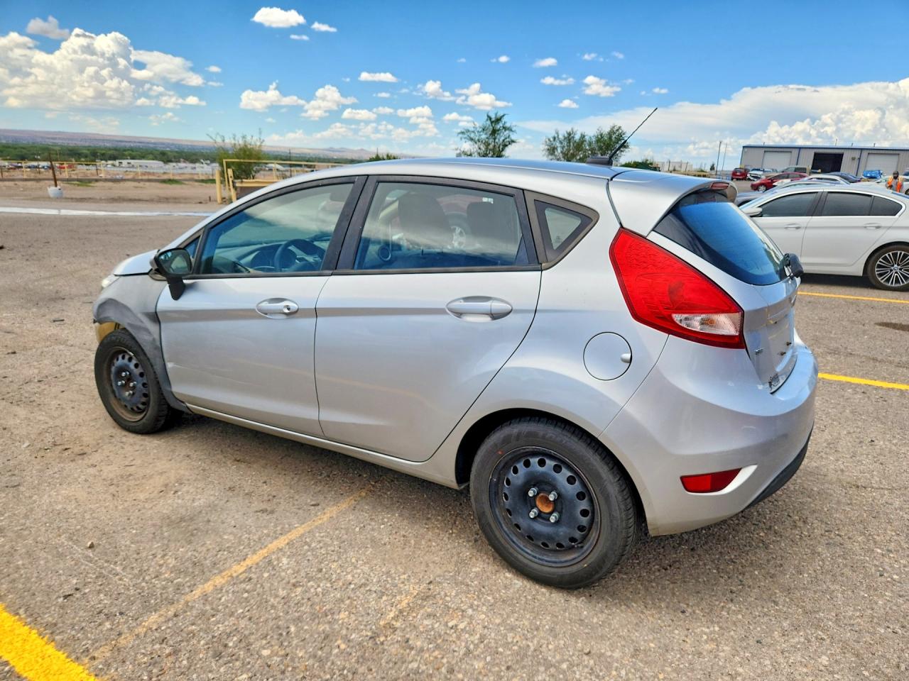 2012 FORD FIESTA