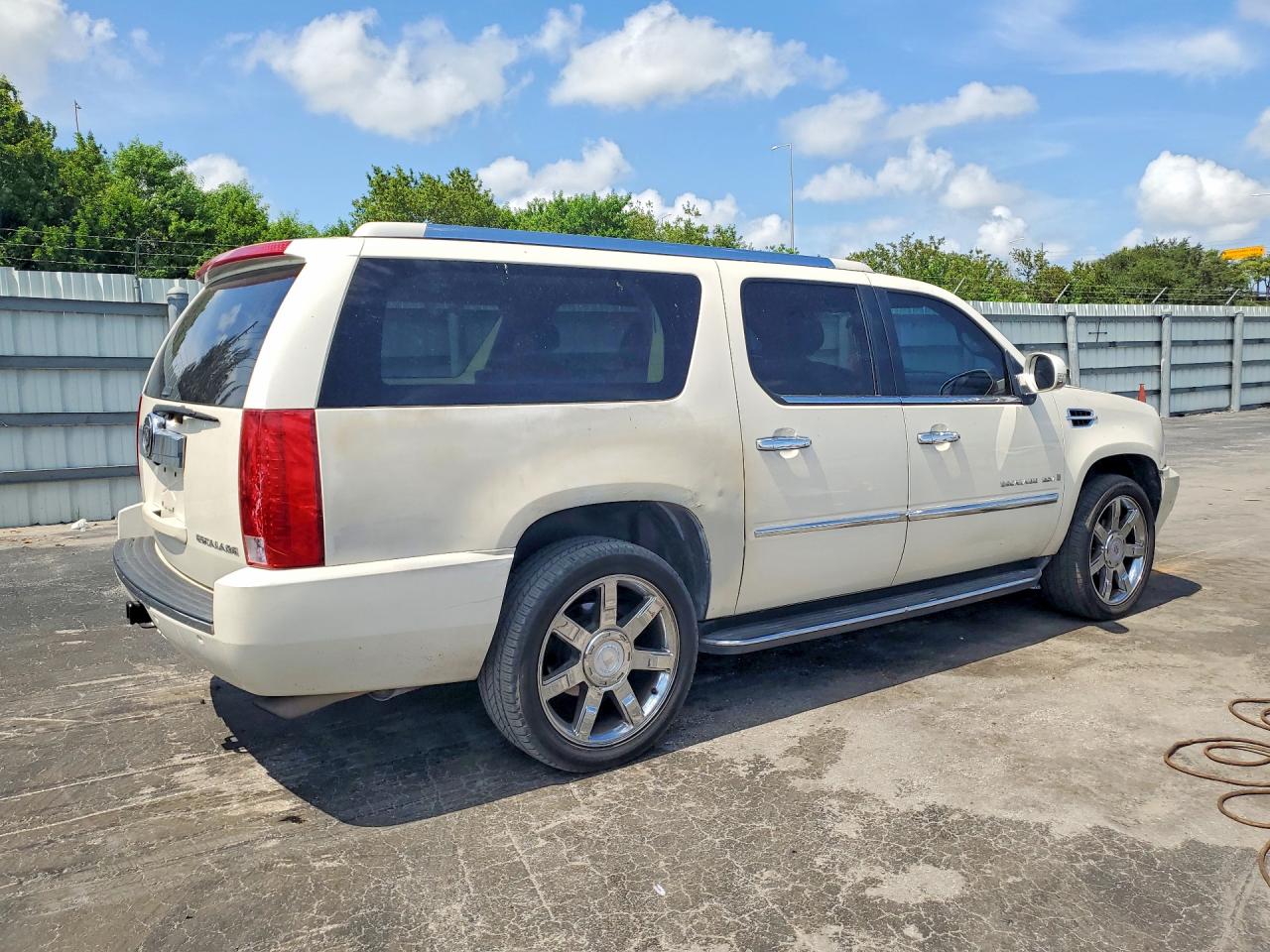 2008 CADILLAC ESCALADE