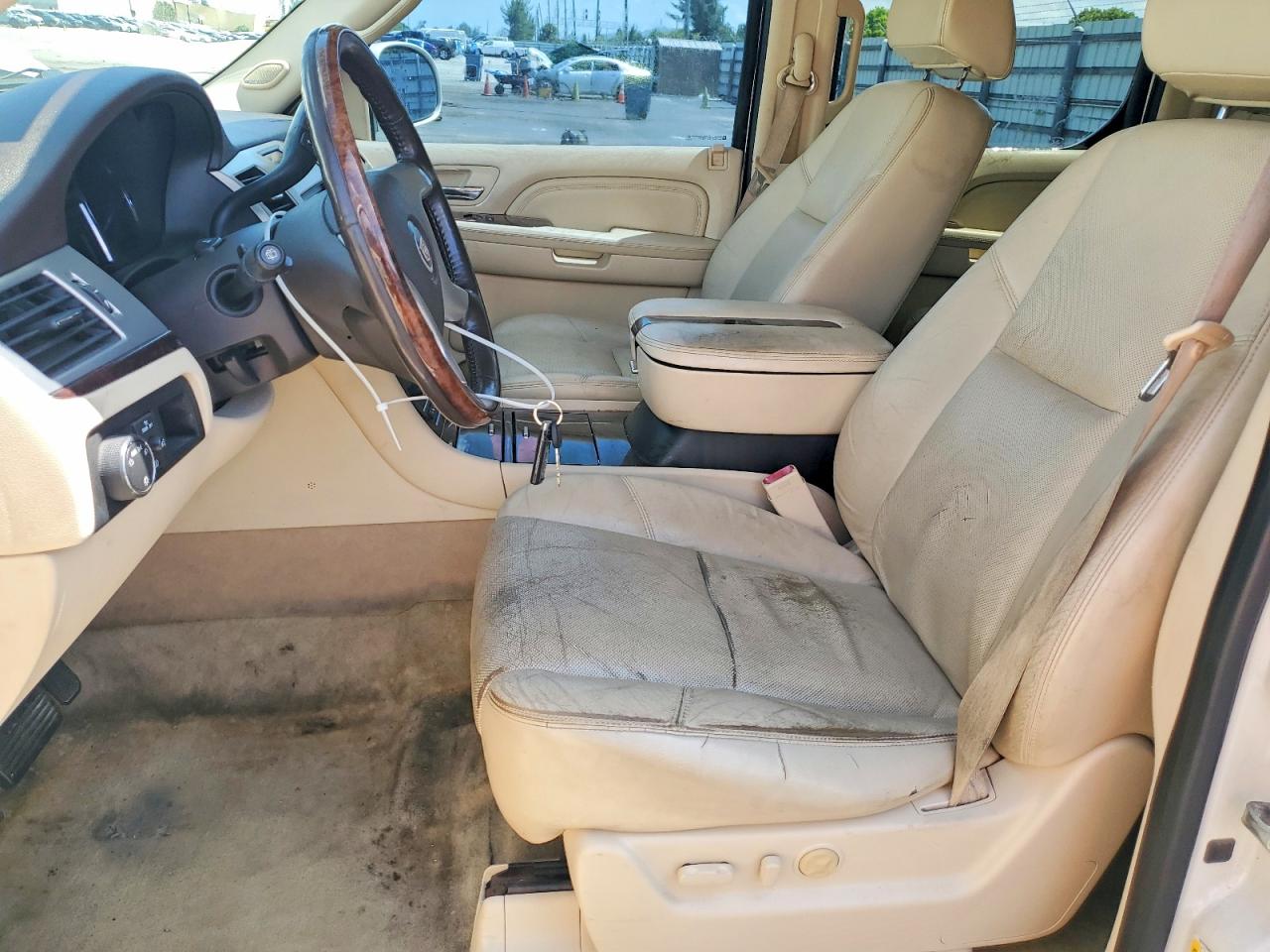 2008 CADILLAC ESCALADE