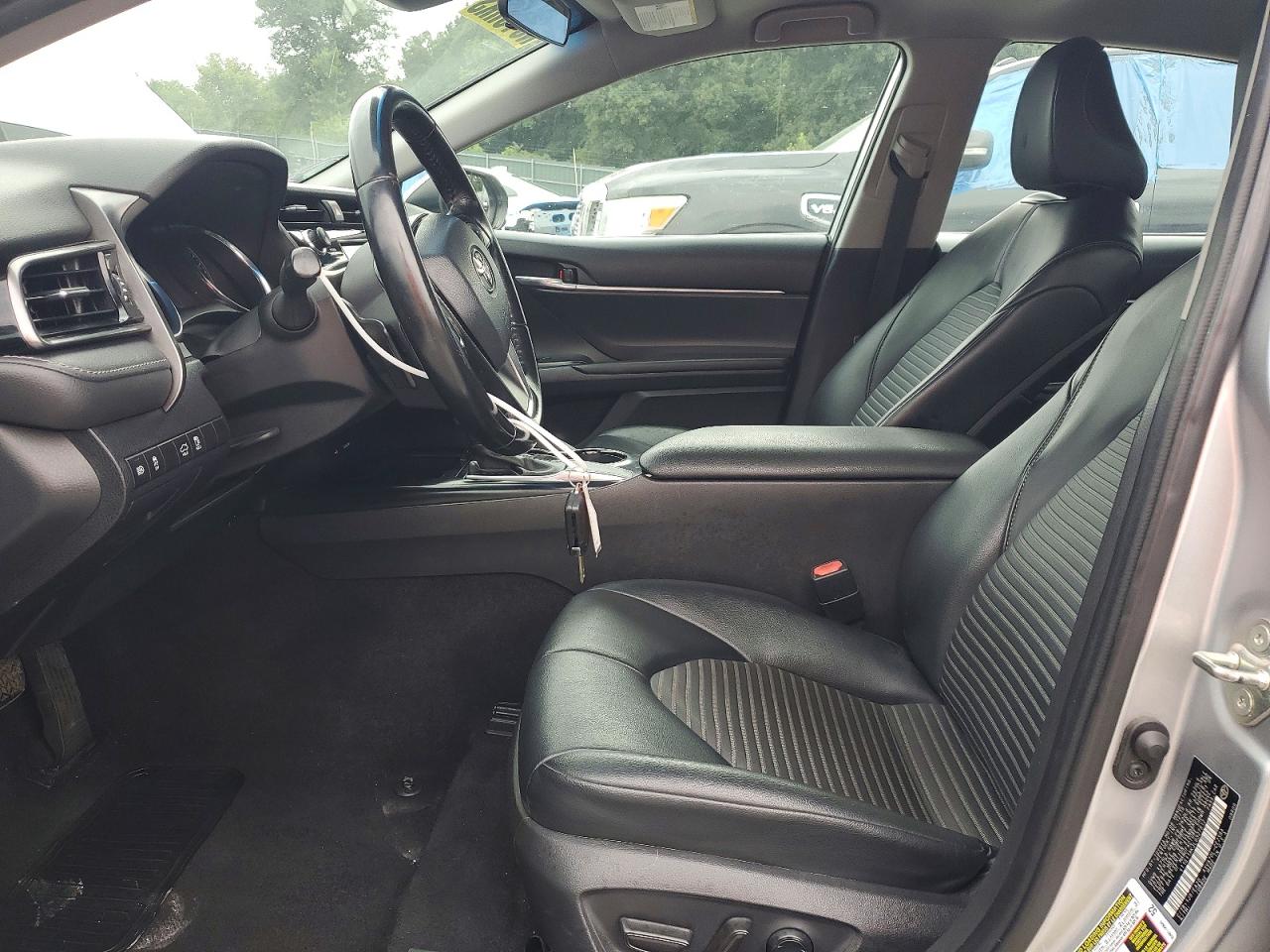 2020 TOYOTA CAMRY