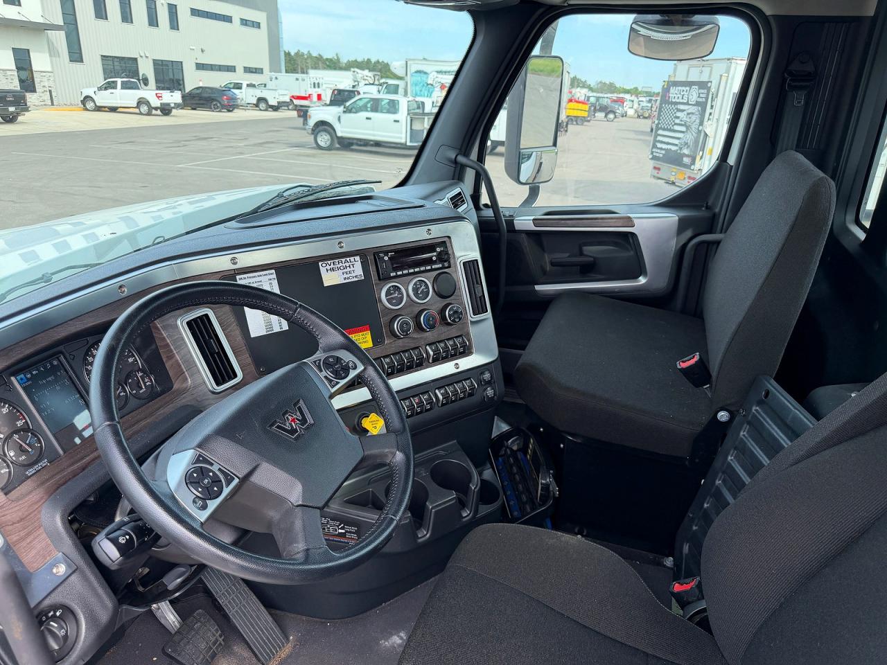 2022 WESTERN STAR/AUTO CAR ALL OTHER