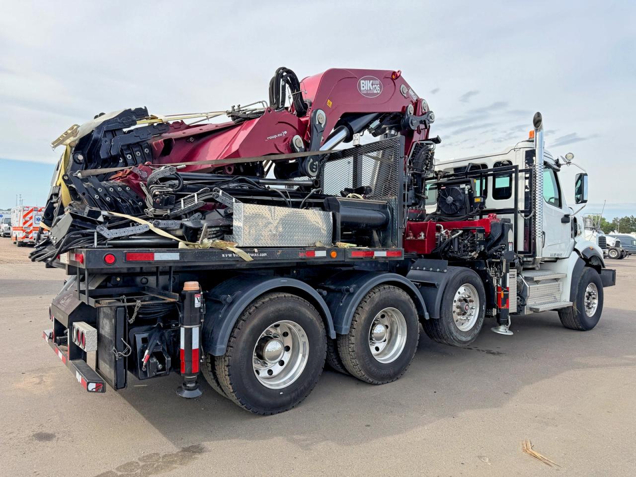 2022 WESTERN STAR/AUTO CAR ALL OTHER