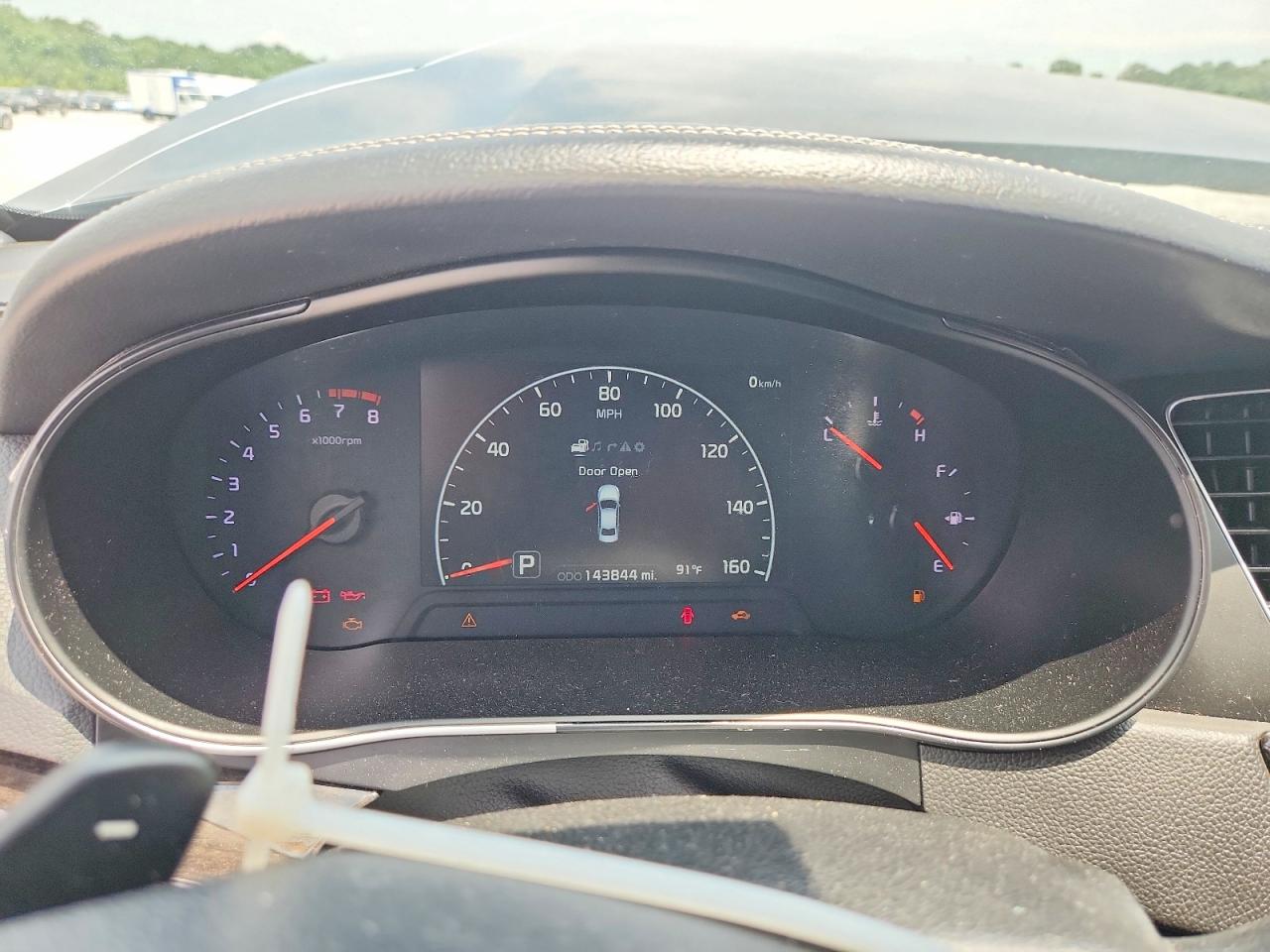 2014 KIA CADENZA