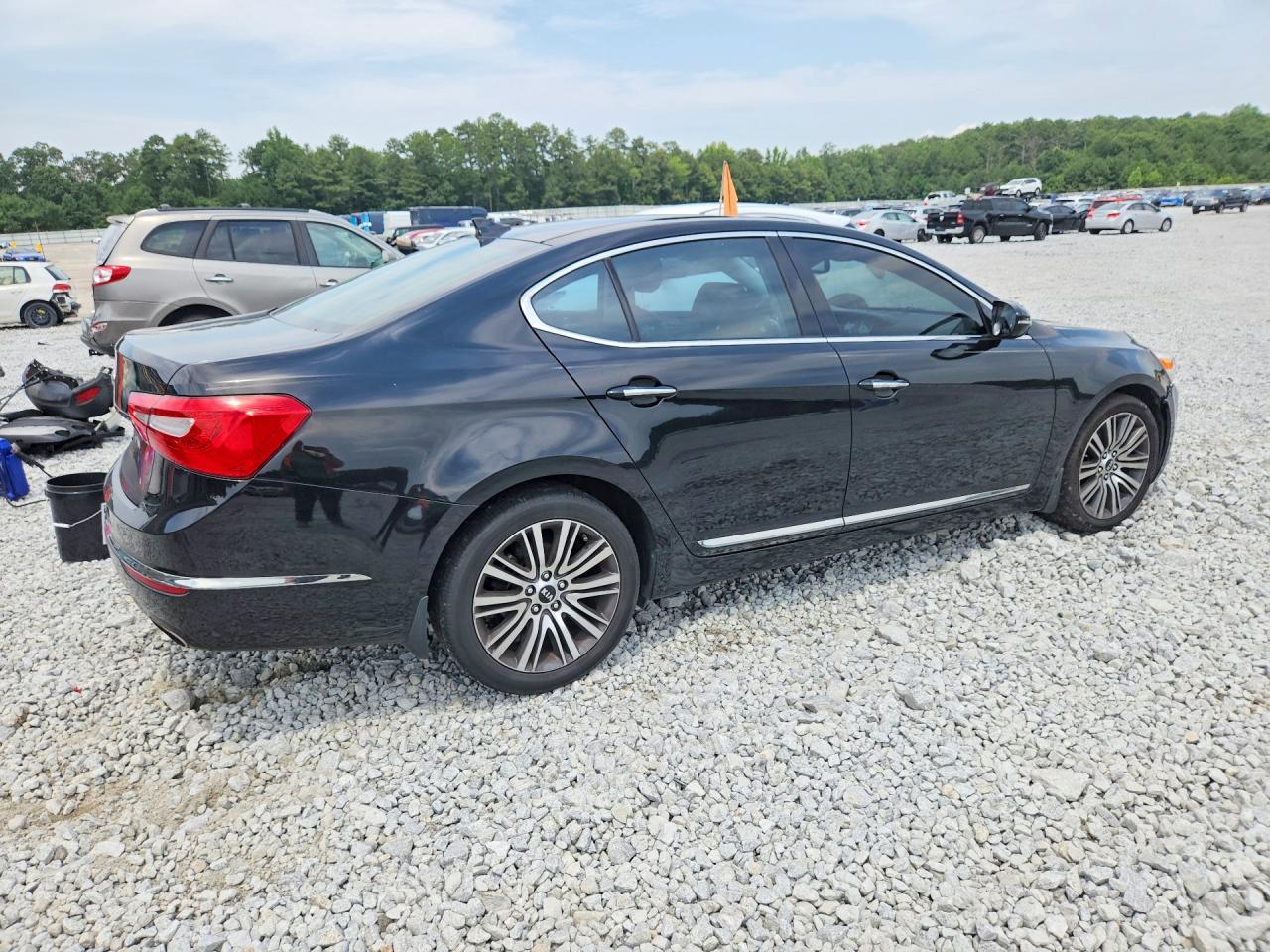 2014 KIA CADENZA