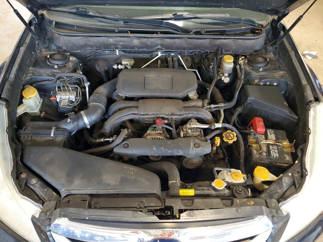 2011 SUBARU OUTBACK