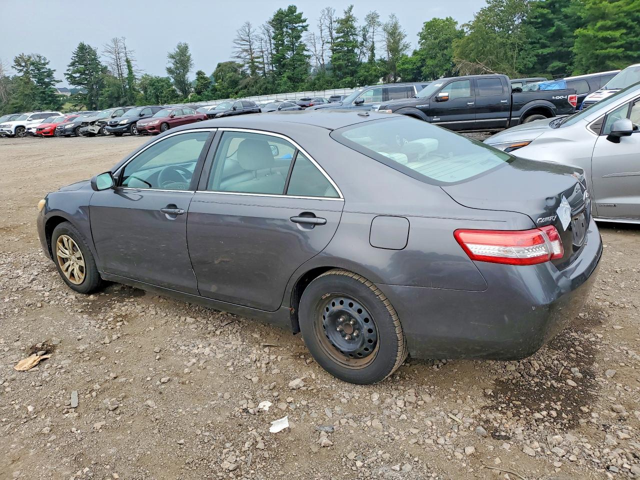2010 TOYOTA CAMRY