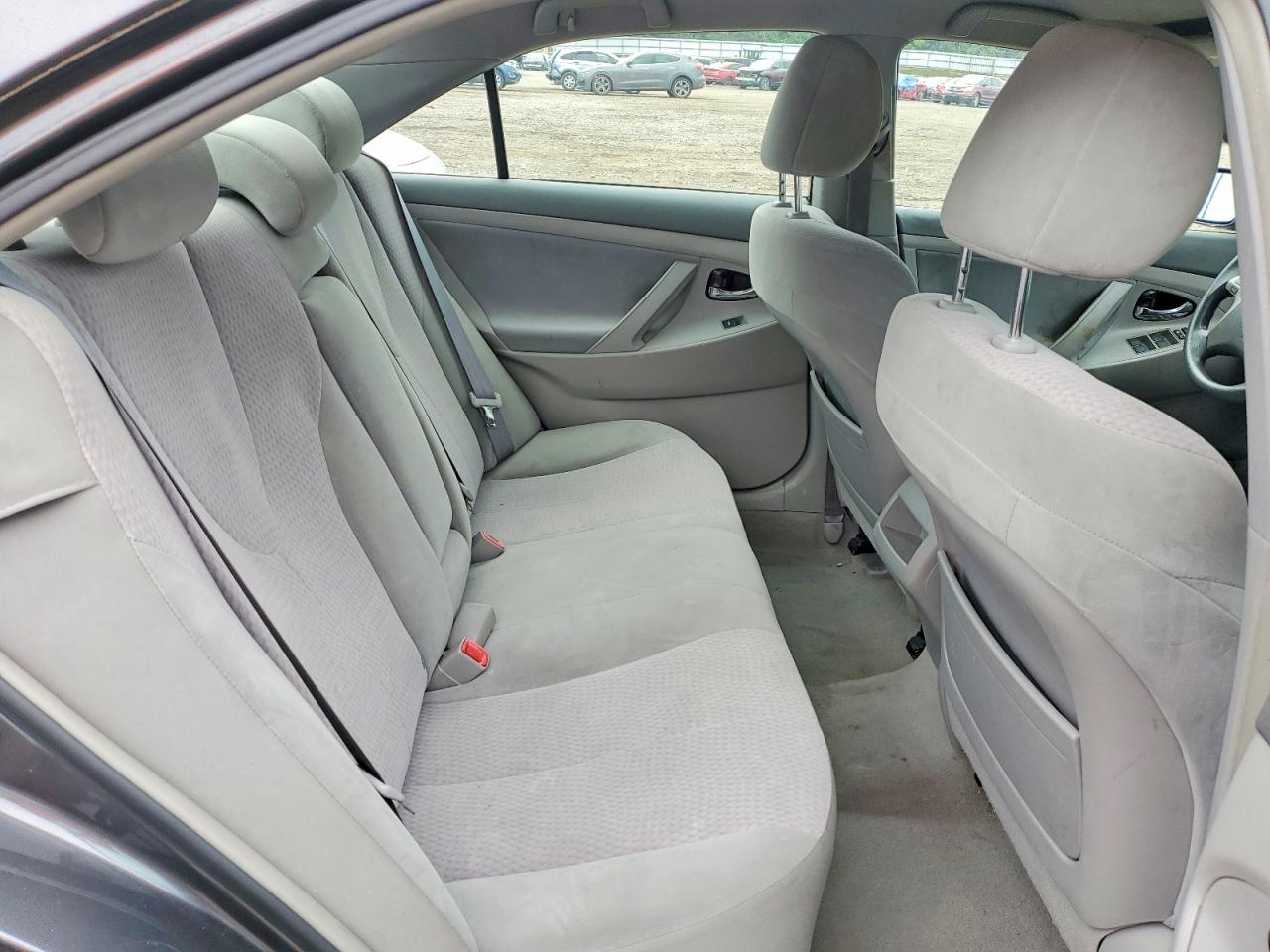 2010 TOYOTA CAMRY