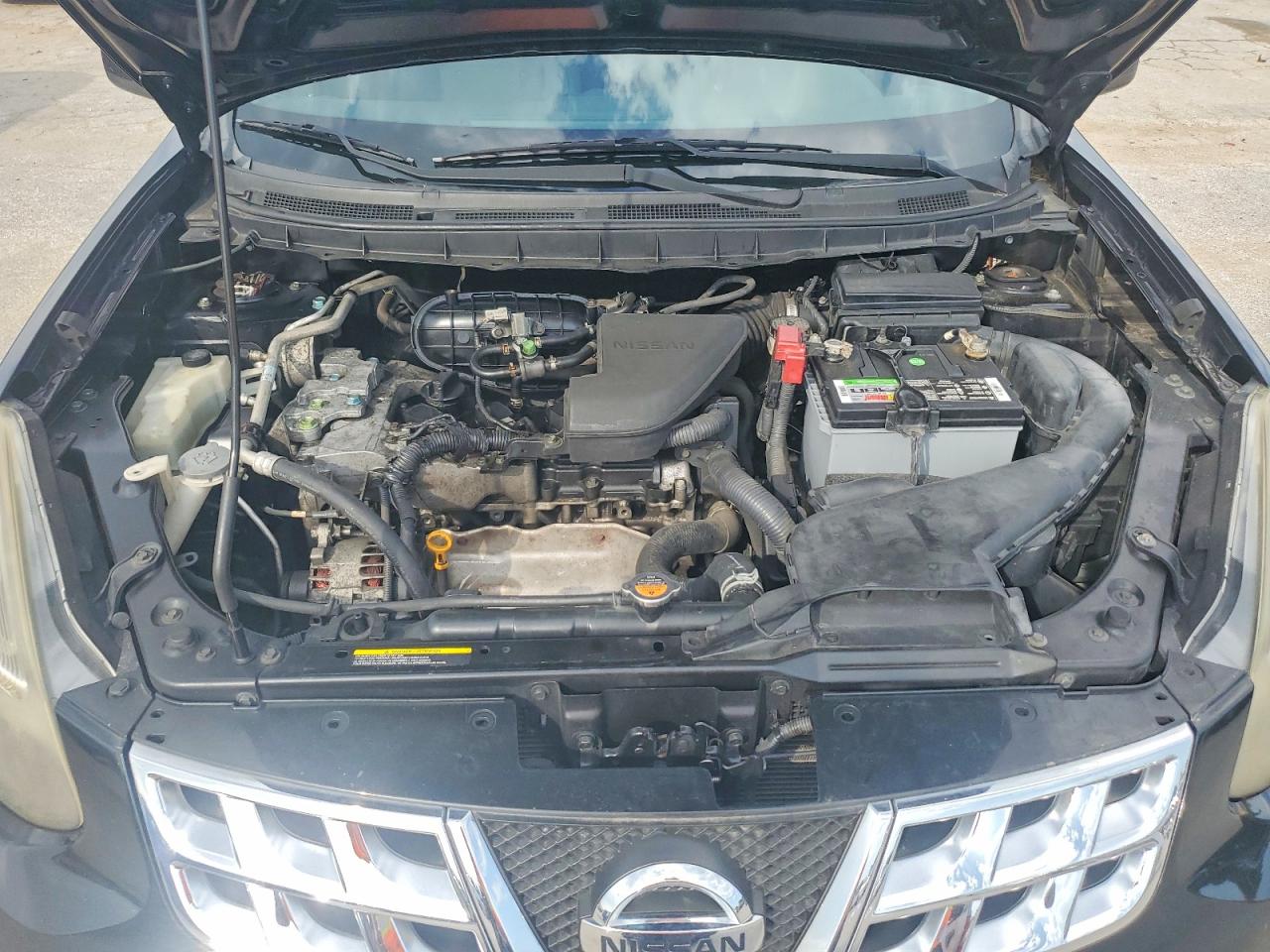 2015 NISSAN ROGUE