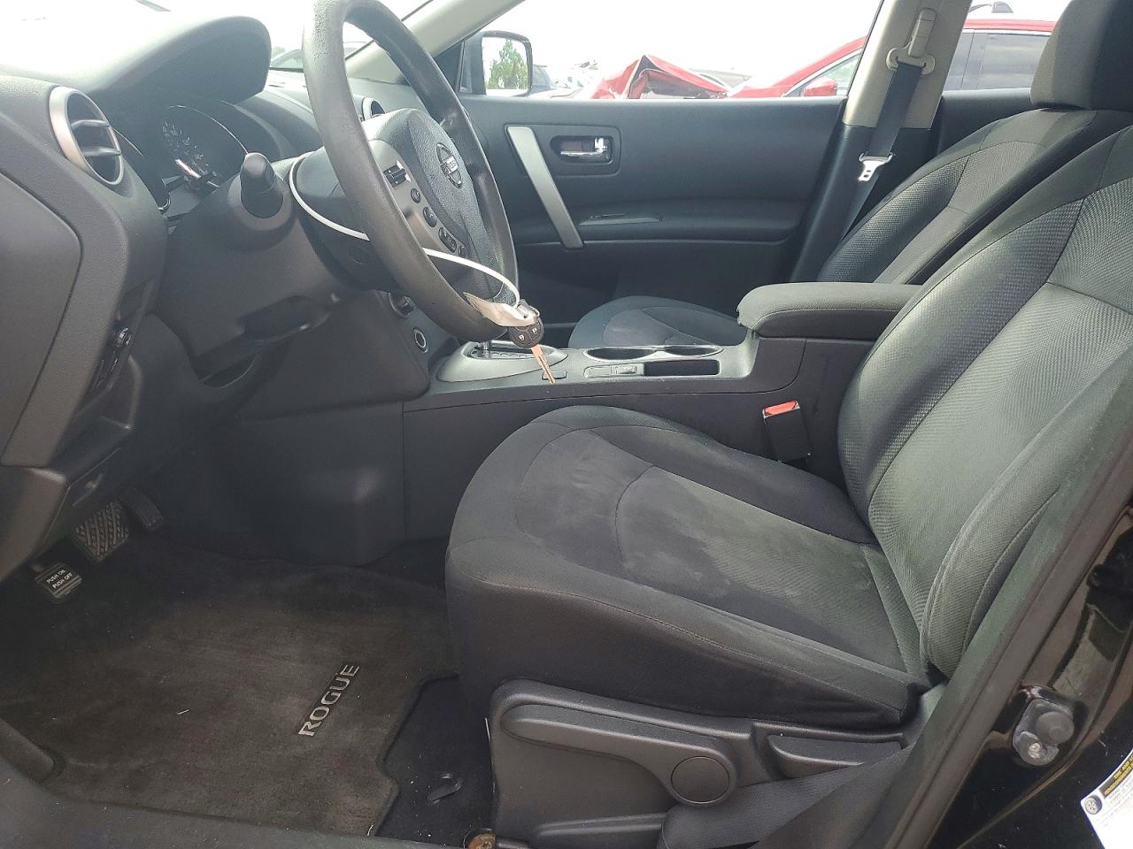 2015 NISSAN ROGUE