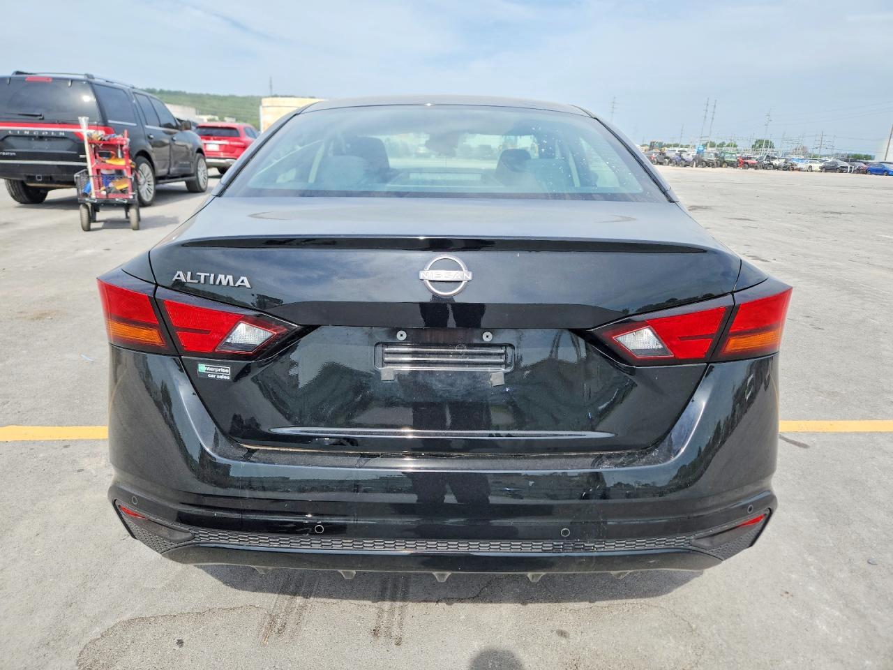 2024 NISSAN ALTIMA