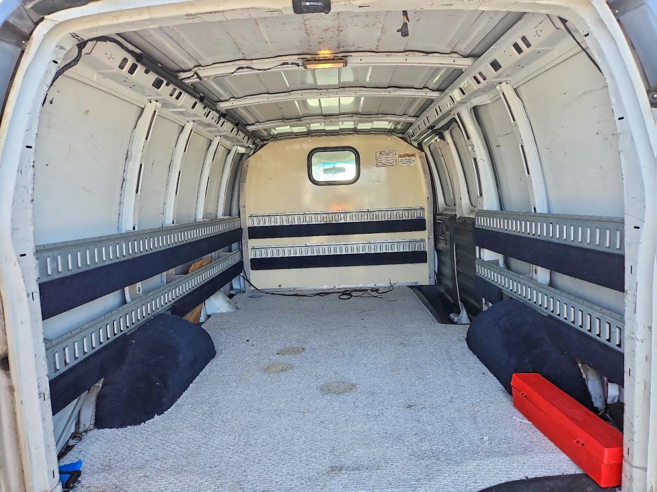 2009 CHEVROLET EXPRESS