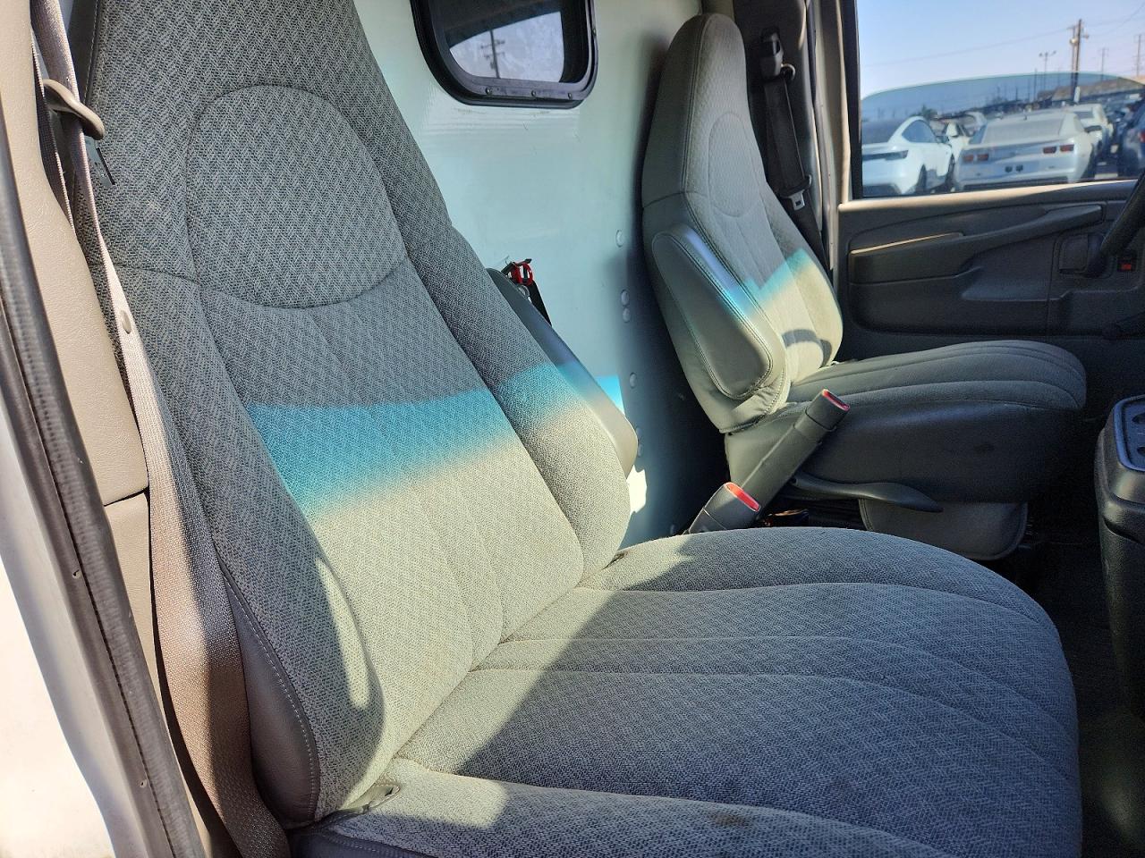 2009 CHEVROLET EXPRESS