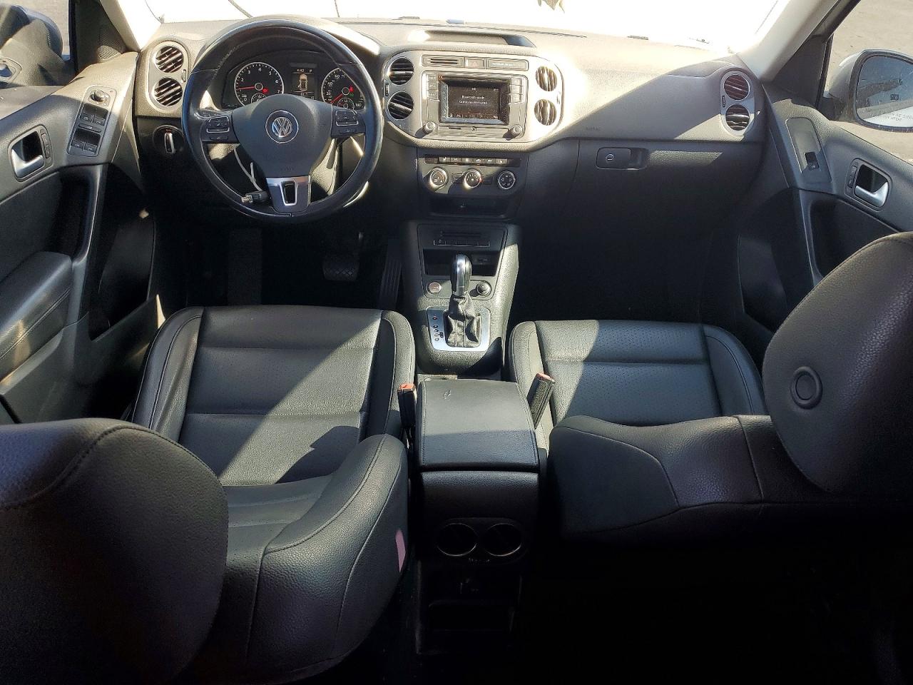 2016 VOLKSWAGEN TIGUAN