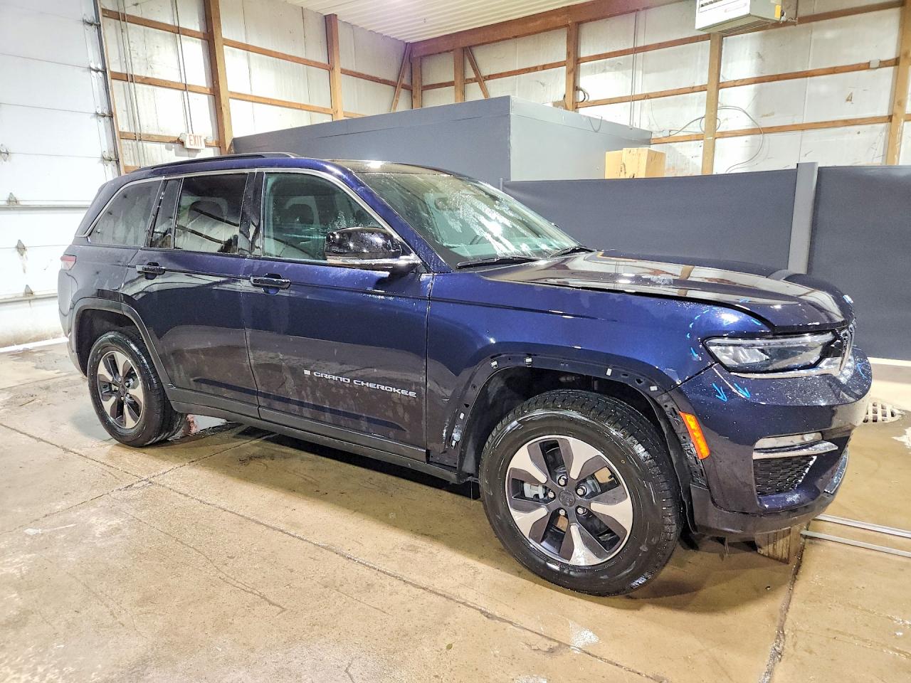 2024 JEEP CHEROKEE