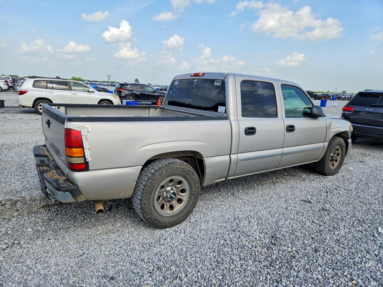 2007 GMC SIERRA