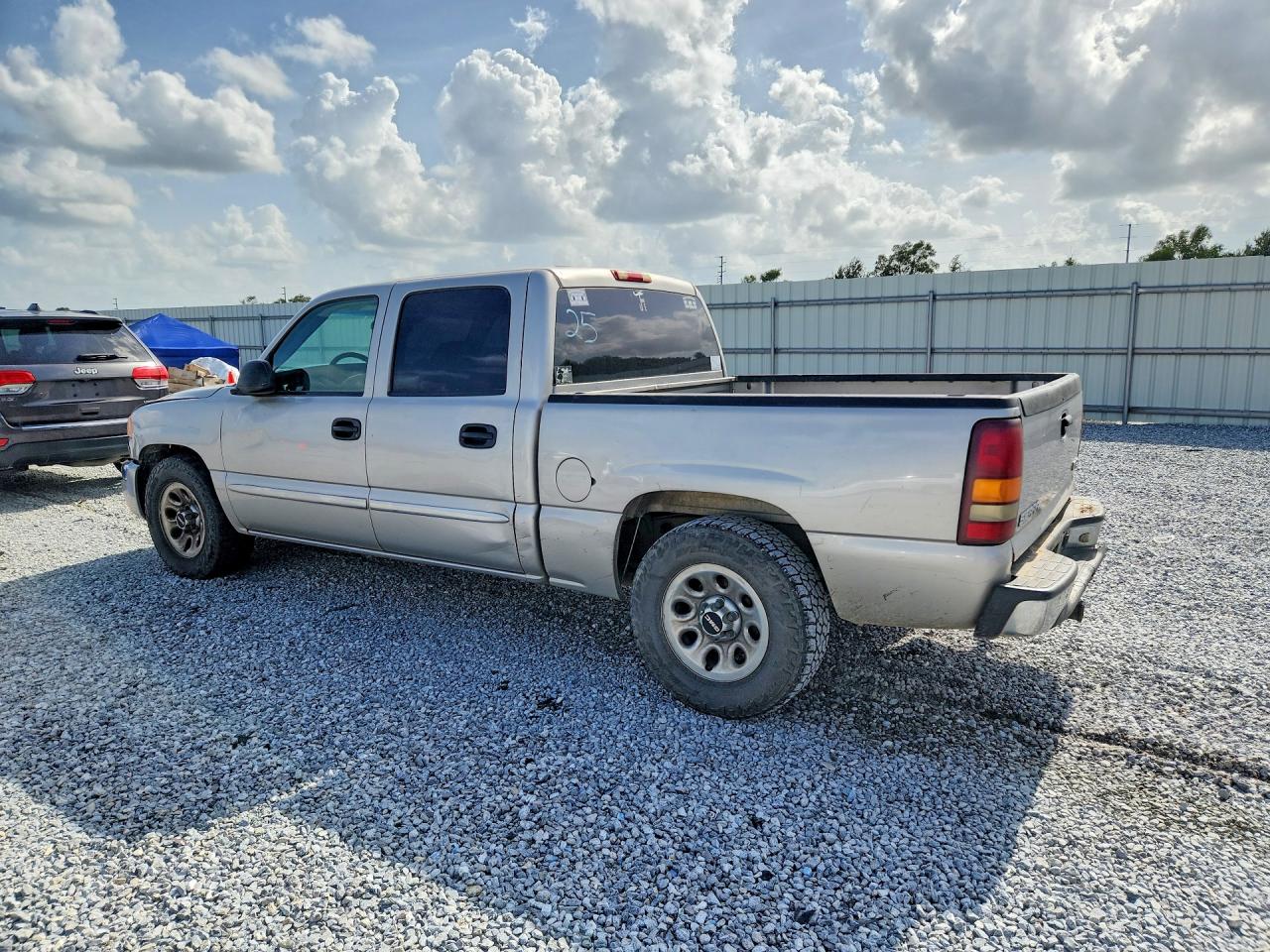 2007 GMC SIERRA