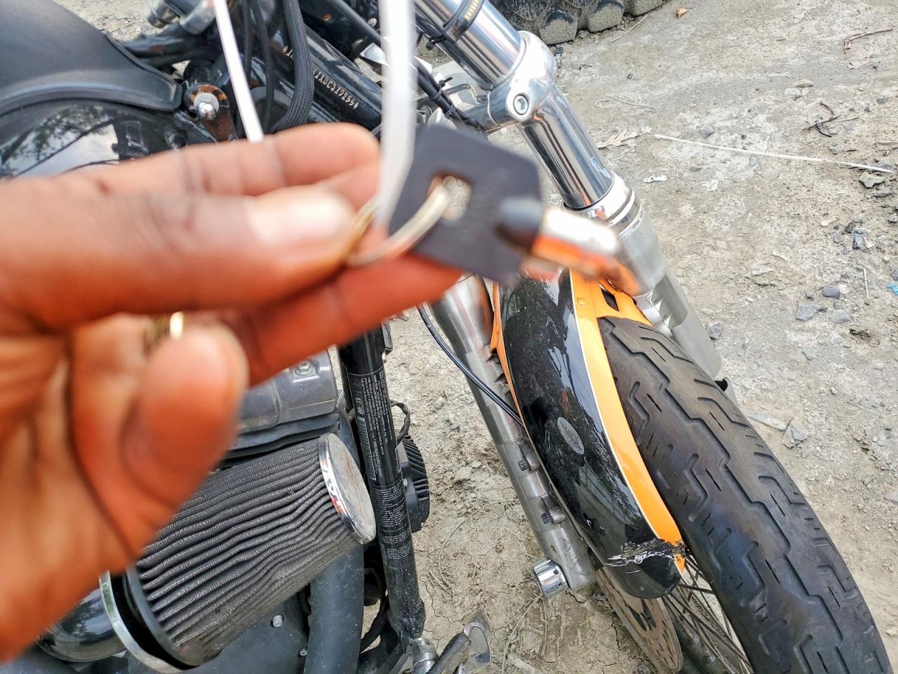 2011 HARLEY-DAVIDSON FX