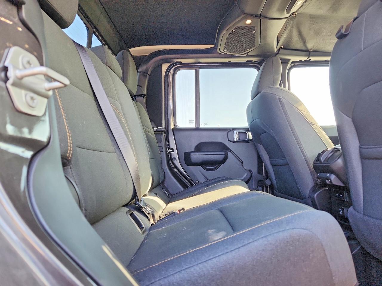 2024 JEEP GLADIATOR