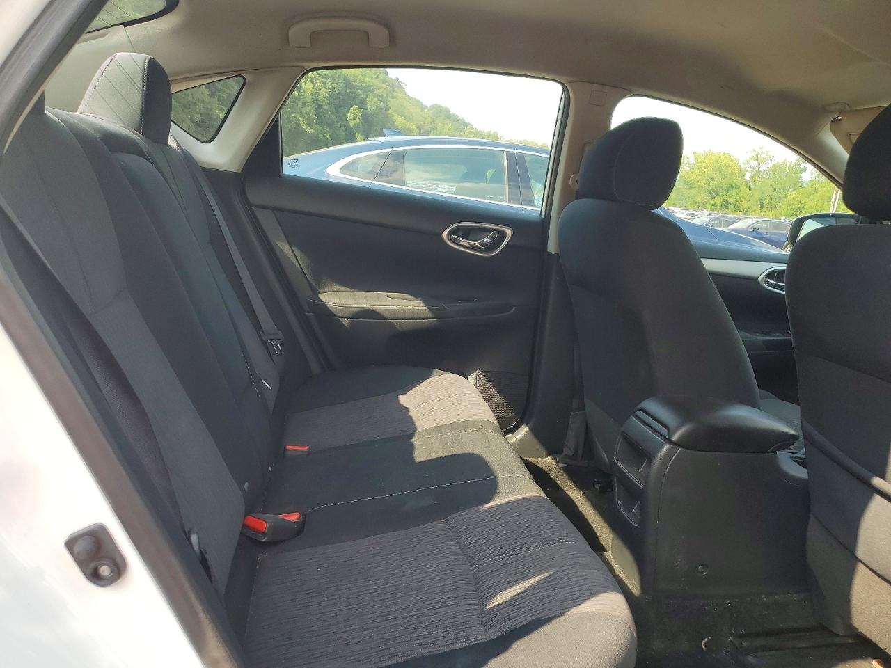 2015 NISSAN SENTRA